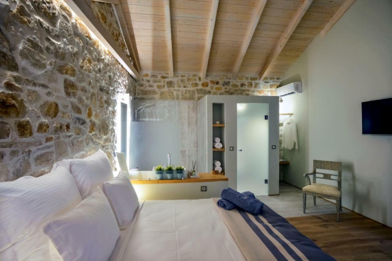 جايوس Paxos Fairytales Lovenest 2 المظهر الخارجي الصورة